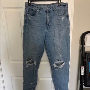 American Eagle Outfitters Light Blue Mom Jeans